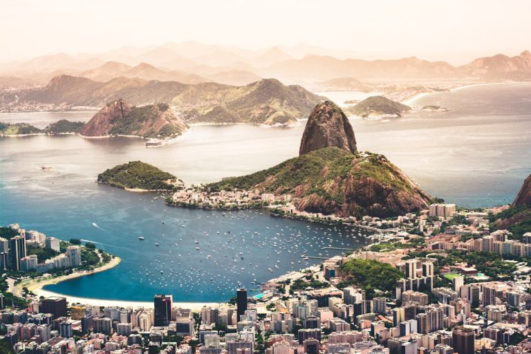 Unlocking the World: How Online Travel Agencies Are Revolutionizing Your Journey